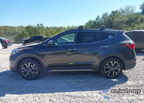 2017 Hyundai Santa Fe Sport 2.0T Ultimate z USA, uszkodzony, nr VIN 5XYZW4LAXHG384750